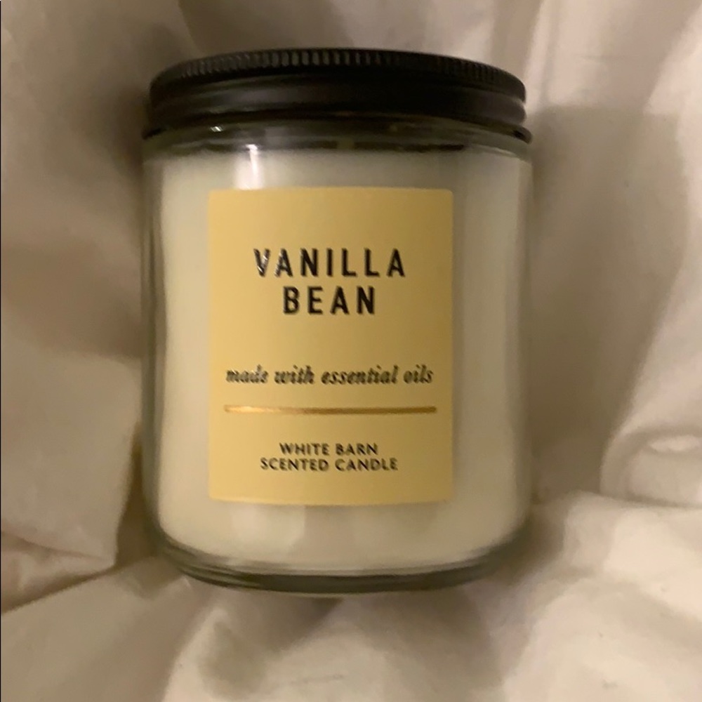 BATH &BODY WORKS ONE WICK CANDLE